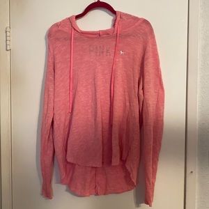 Lightweight pullover